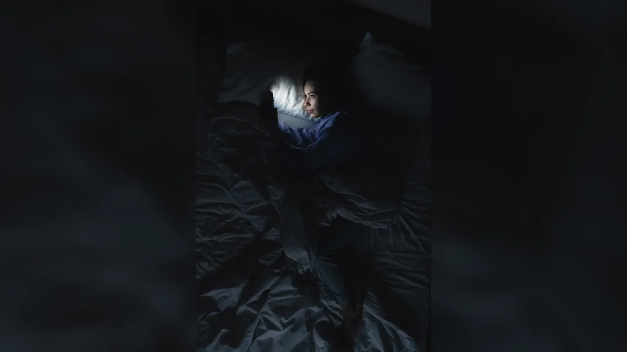 Transpirații nocturne: cauze, medicamente și când mergi la medic